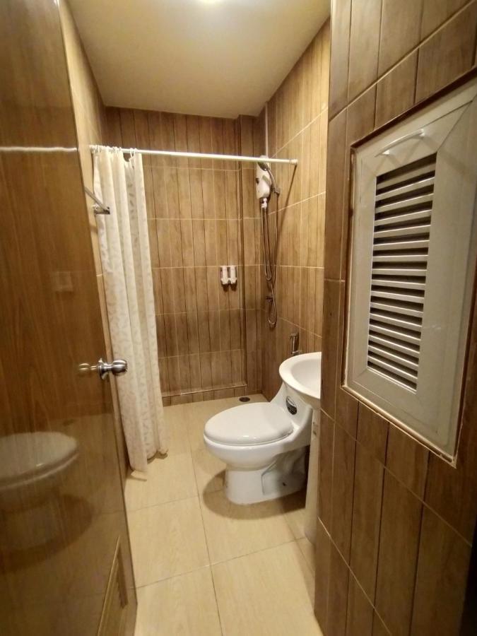 Breeze Hostel Jomtien Beach Extérieur photo