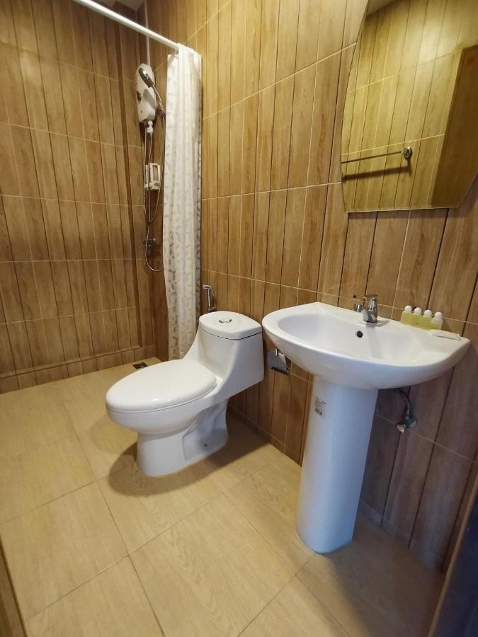 Breeze Hostel Jomtien Beach Extérieur photo
