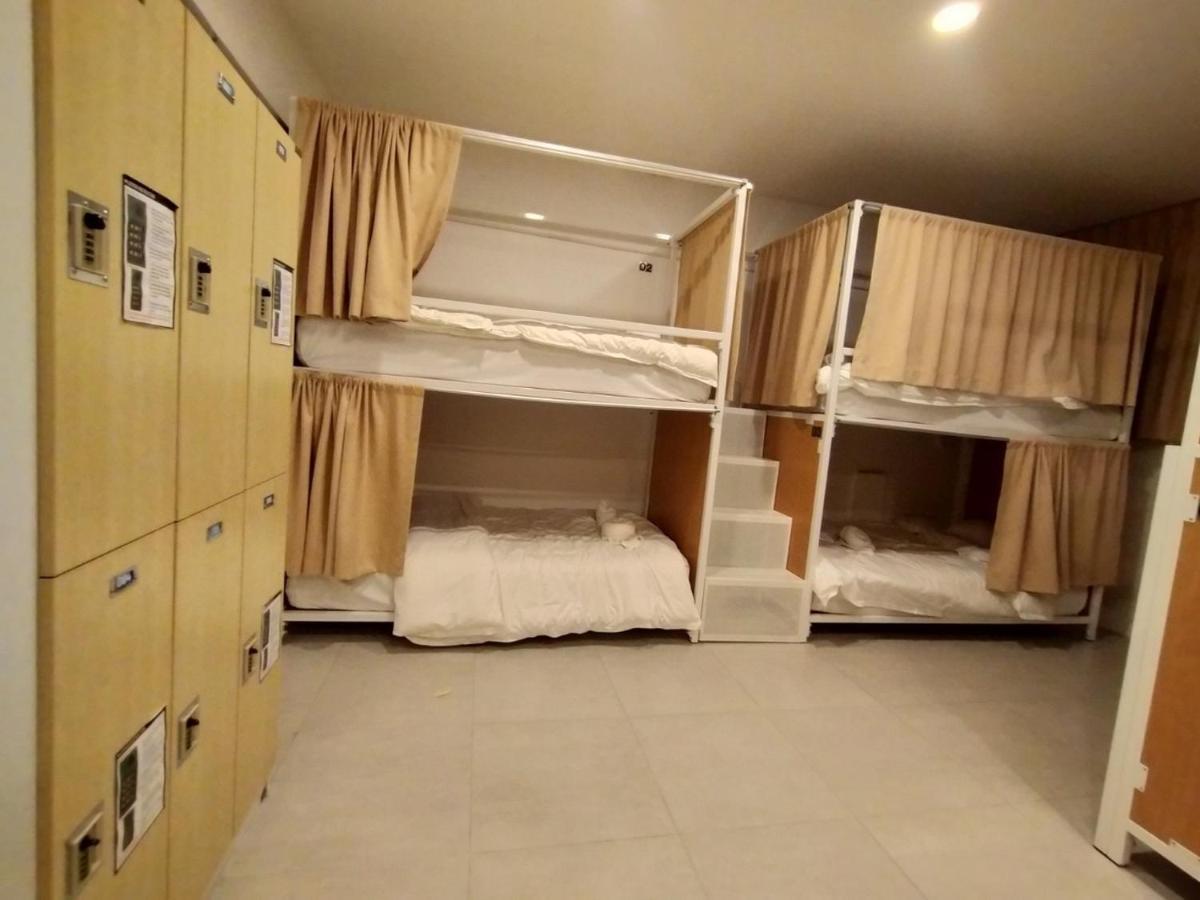 Breeze Hostel Jomtien Beach Extérieur photo