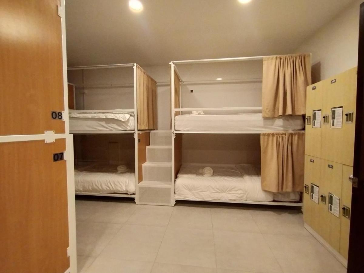 Breeze Hostel Jomtien Beach Extérieur photo